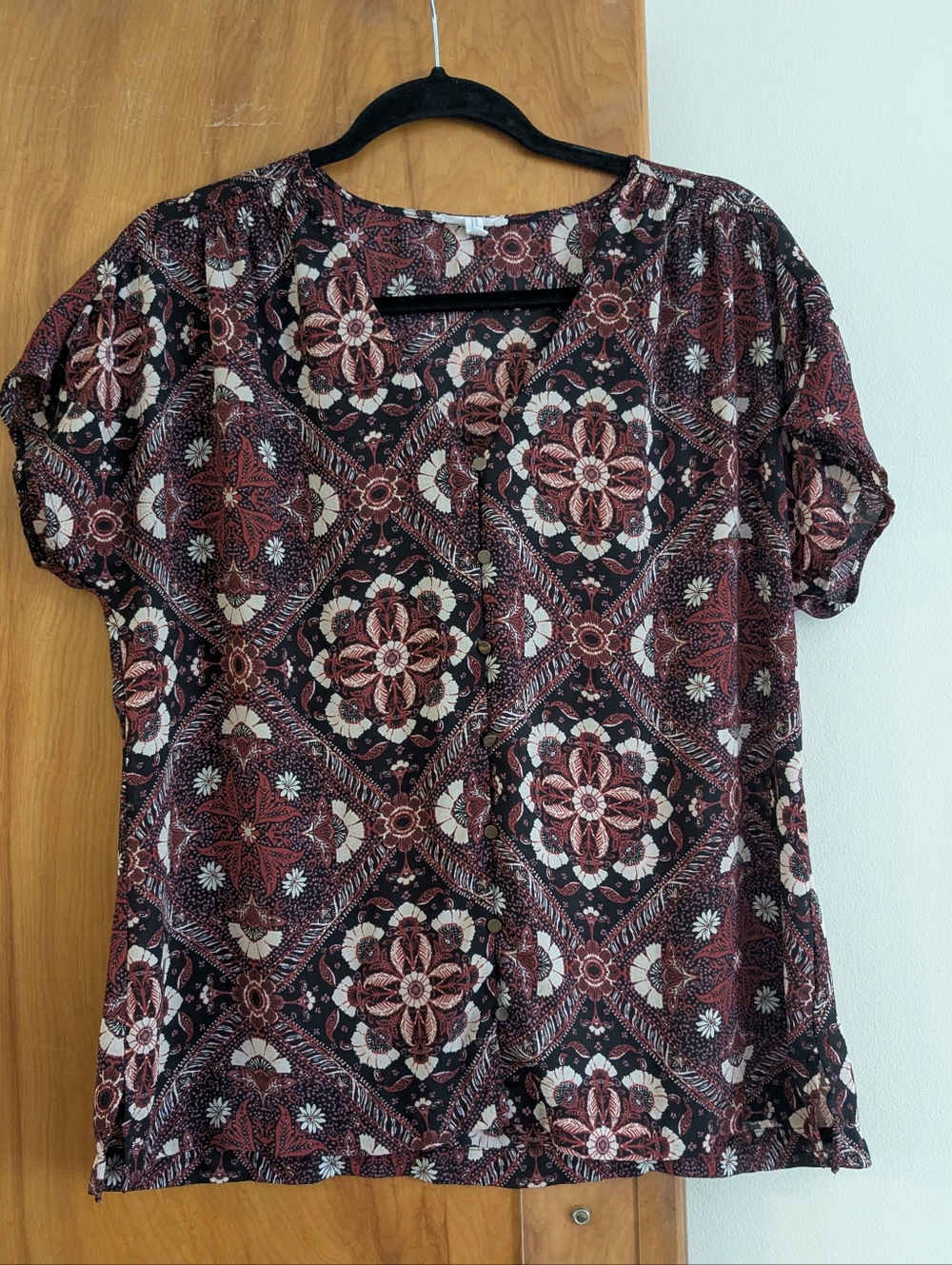 Maurices Black & Brown Floral Medallion Short-Sleeve Button Down Top - Picture 2 of 10
